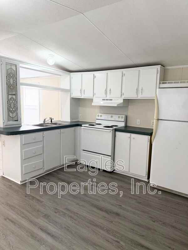 Dennis Dr #227 - Photo 3 of 11