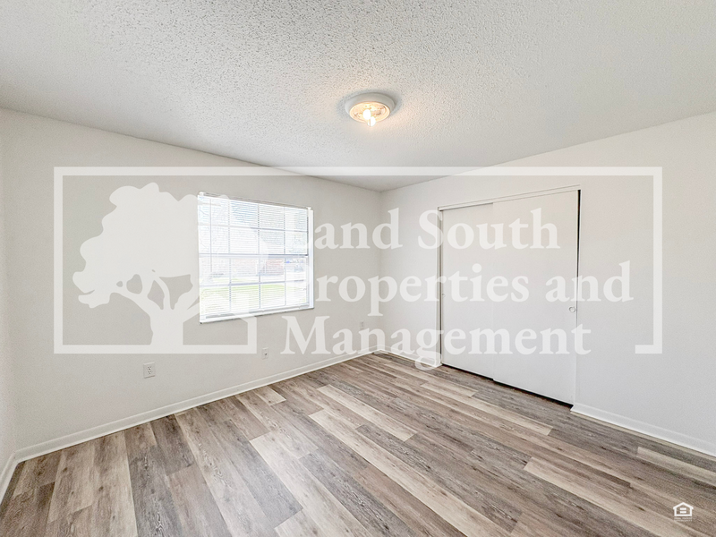 1703 King Ave Apt A #1701A1707B - Photo 7 of 14