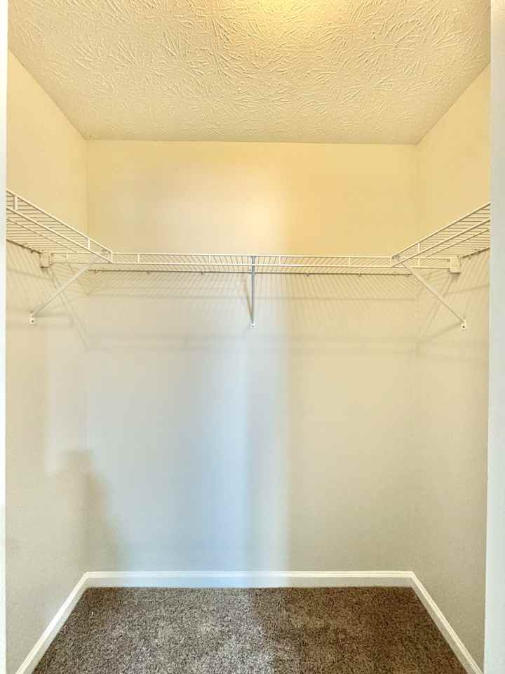 550 Norwood Dr #1 - Photo 3 of 18