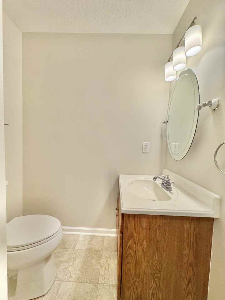 550 Norwood Dr #1 - Photo 7 of 18