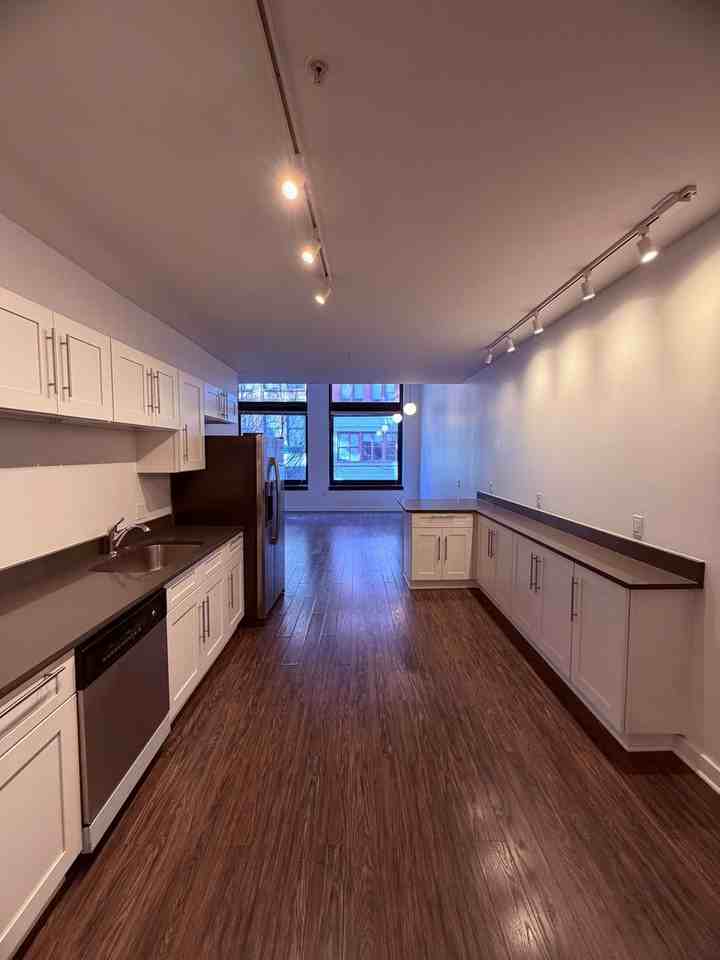 Lando Lofts - Photo 3 of 48