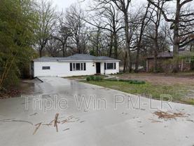 8010 Westwood Ave - Photo 1 of 1