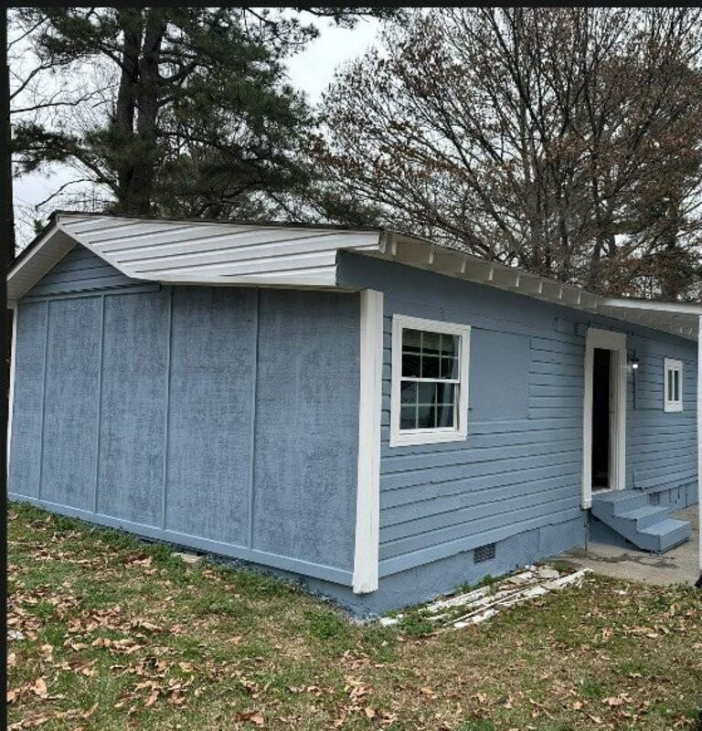 5038 Westbrook Rd - Photo 4 of 29