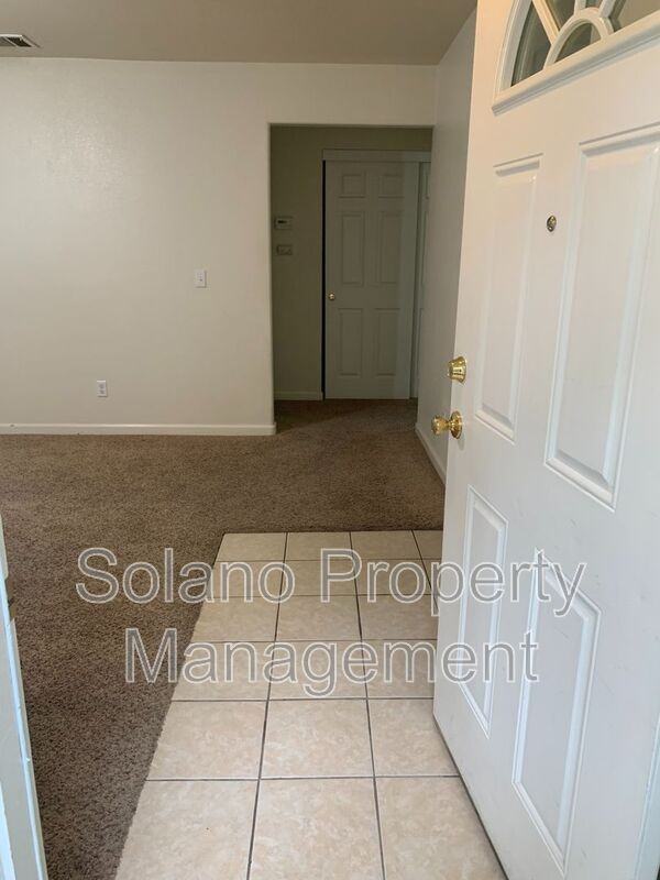 607 E Monte Vista Ave #A - Photo 2 of 11