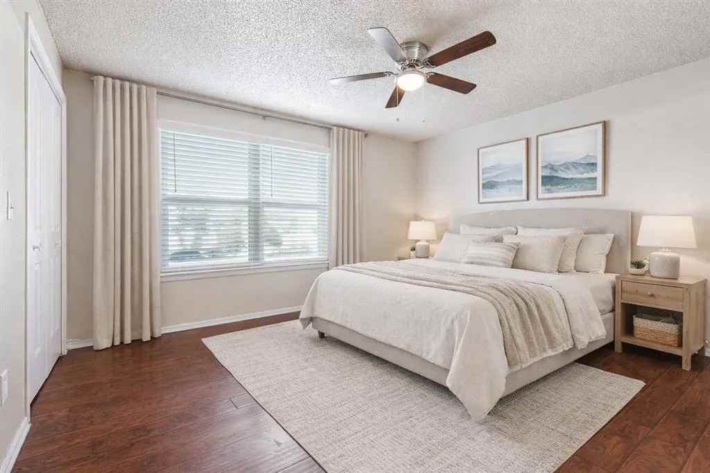 11417 North May Avenue - 1Unit D #1 - Photo 3 of 17