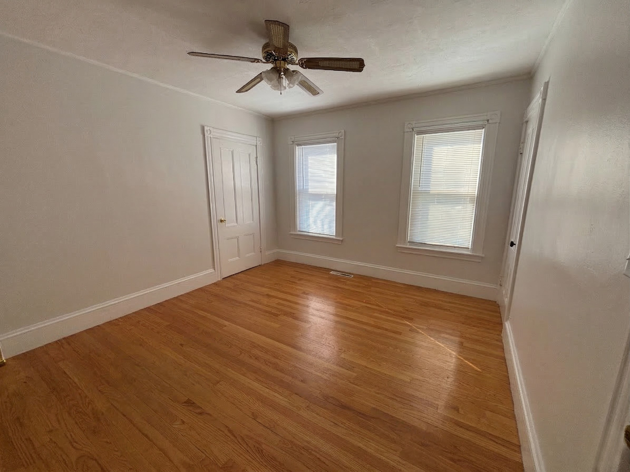 11 Granville St #1 - Photo 4 of 8