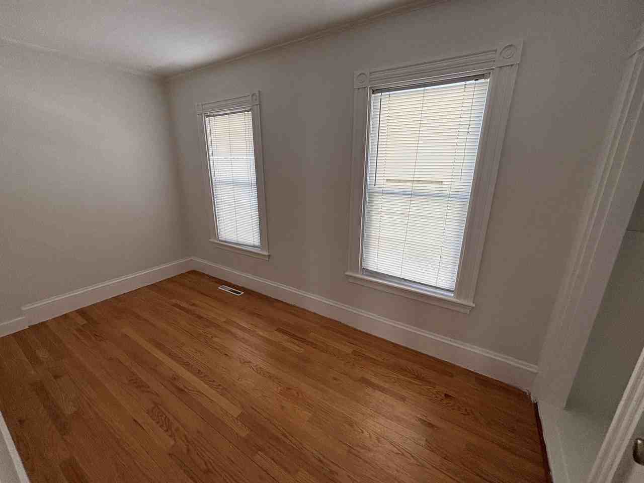 11 Granville St #1 - Photo 5 of 8