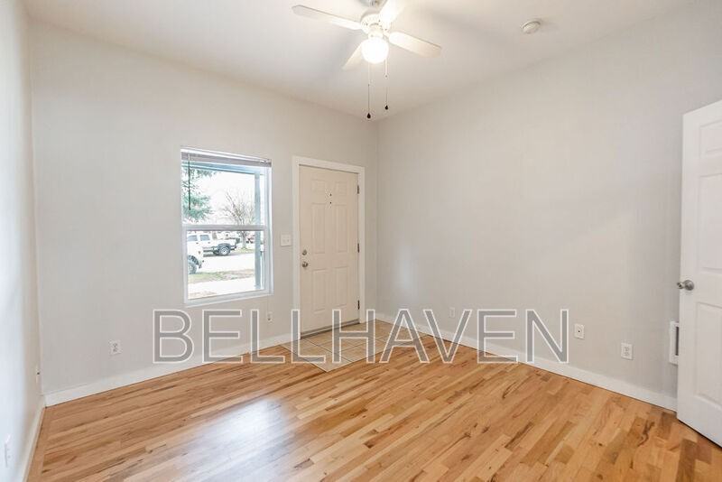 624 W Fort St #102 - Photo 6 of 8