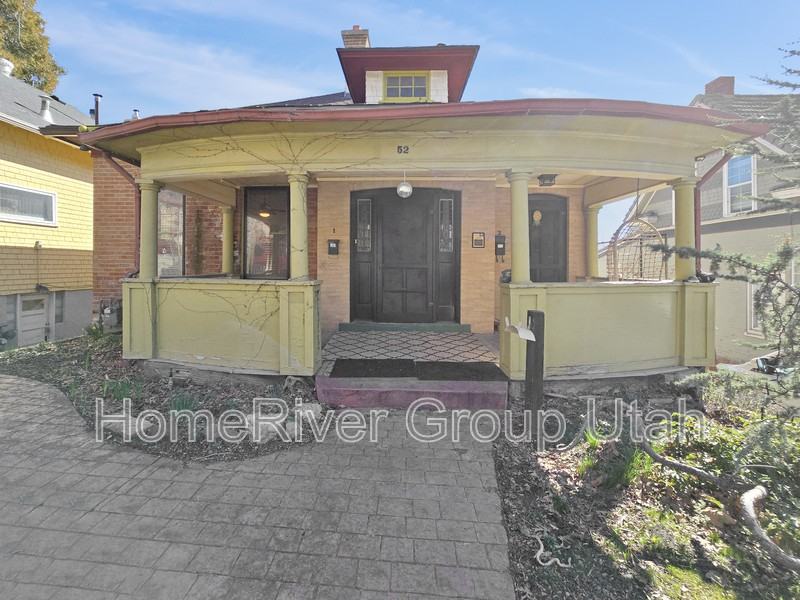 52 En #1 - Photo 2 of 21