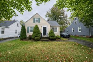 featured image of 1207 Churchill Rd