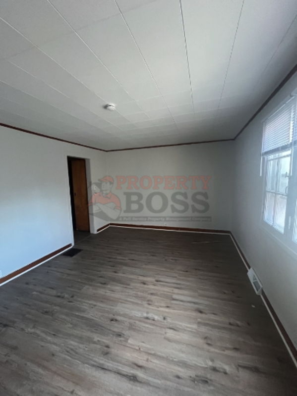 507 School St - Photo 3 of 8