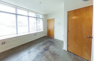 1011 W Marshall St #215 - Photo 1 of 1