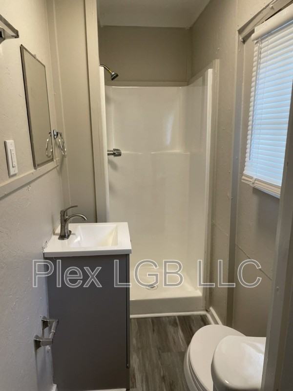 326 Daniel St - Photo 5 of 5