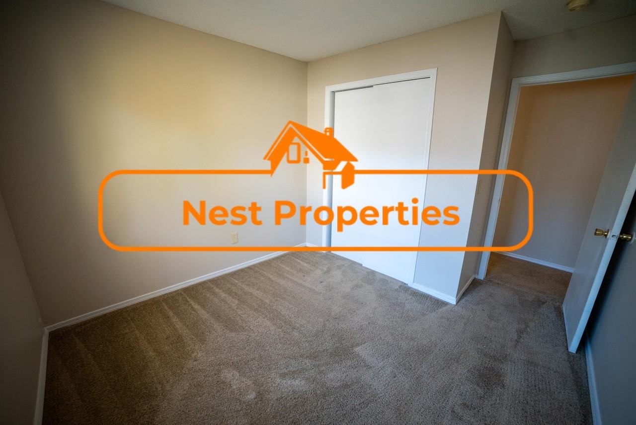 1726 Cody St #1 - Photo 6 of 10