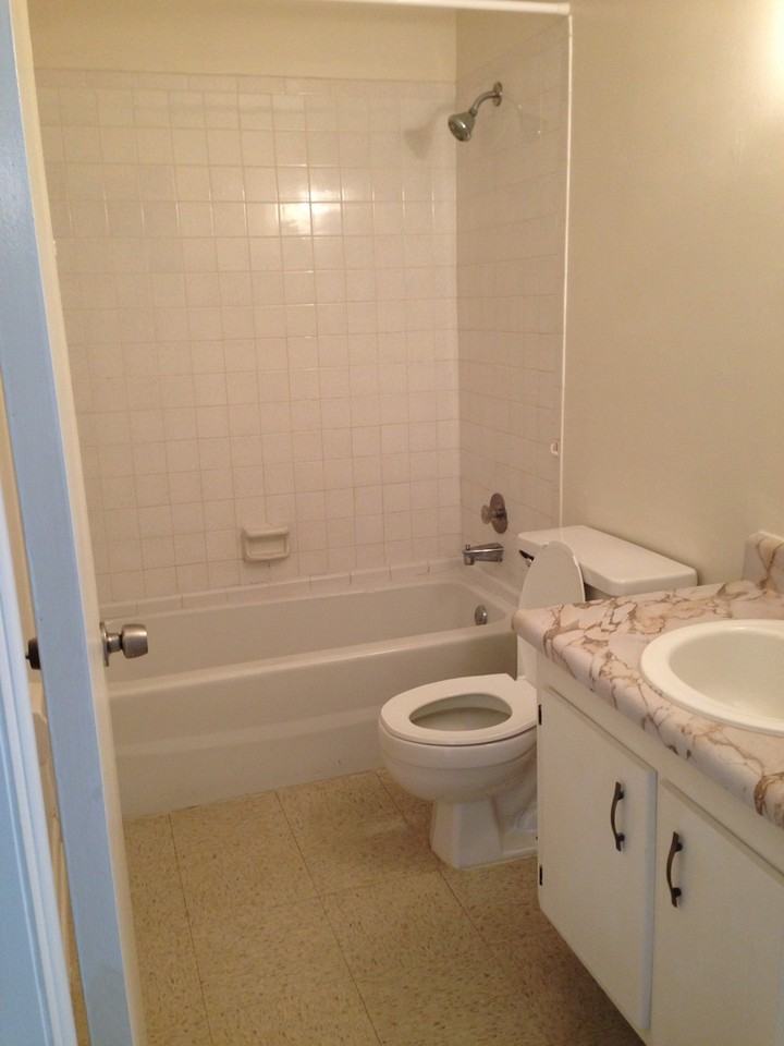 Rex Haven Apartments - Photo 3 of 8