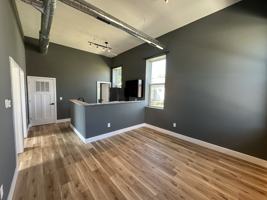 featured image of 1349 S B St #1