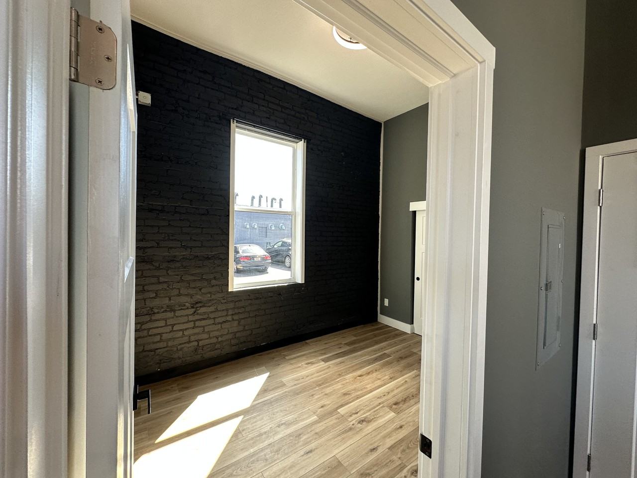 1349 S B St #1 - Photo 6 of 10