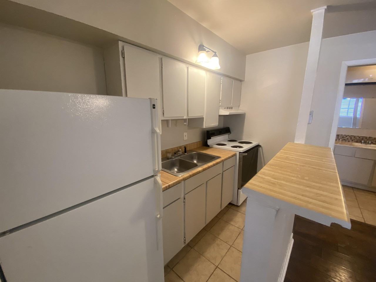 W Alabama (502) - Photo 2 of 35