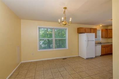 Regan Lane - Photo 2 of 5