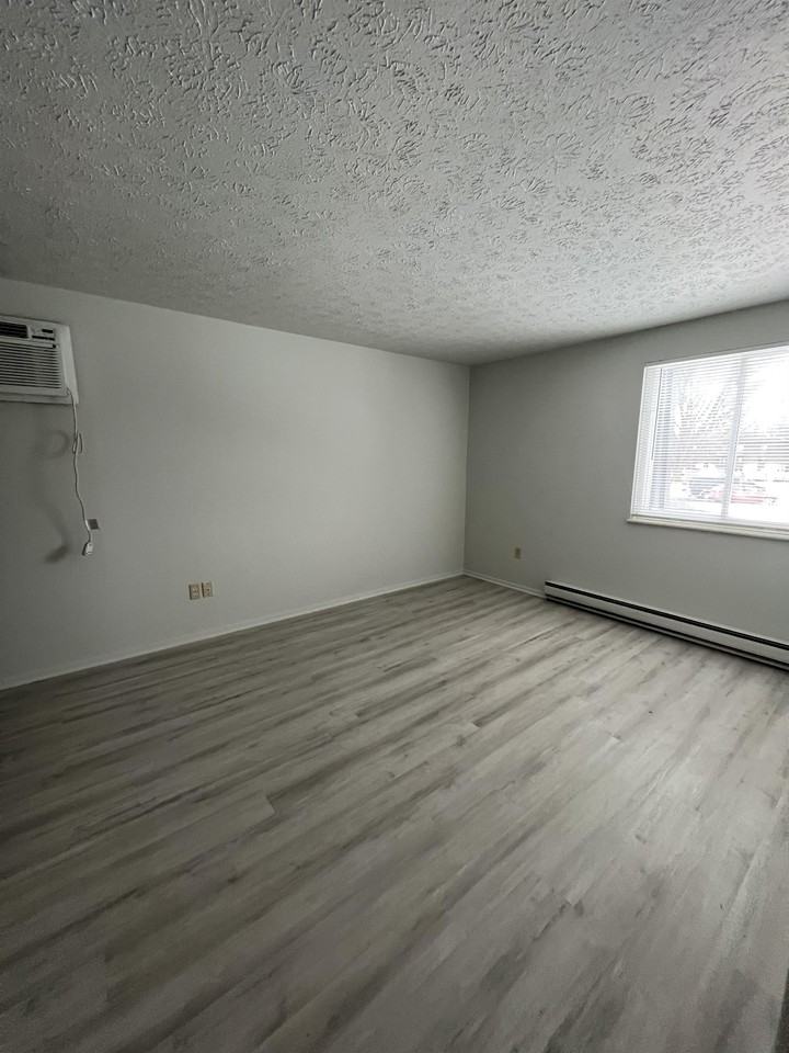 1891 Turner Blvd. - Photo 2 of 14