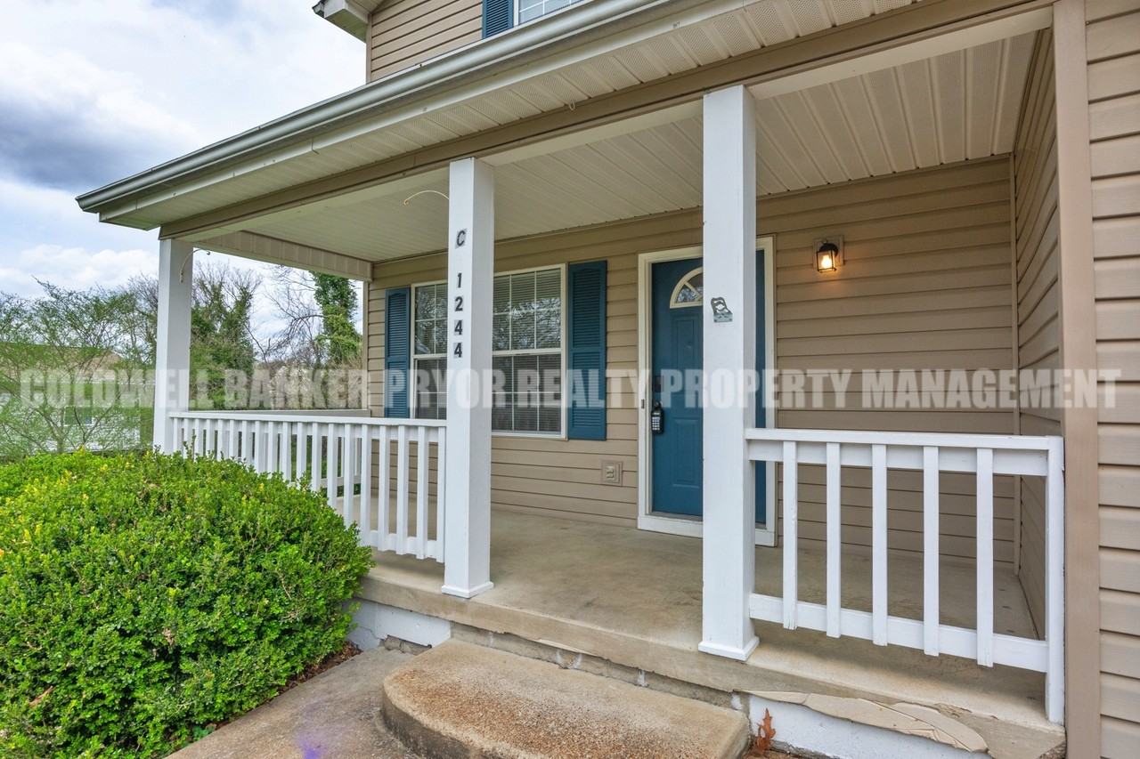 1244 North Concord Road - Photo 3 of 25