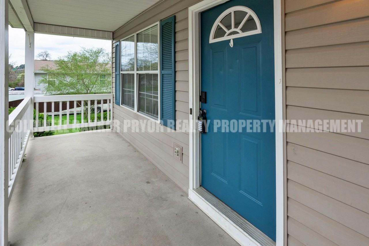 1244 North Concord Road - Photo 4 of 25