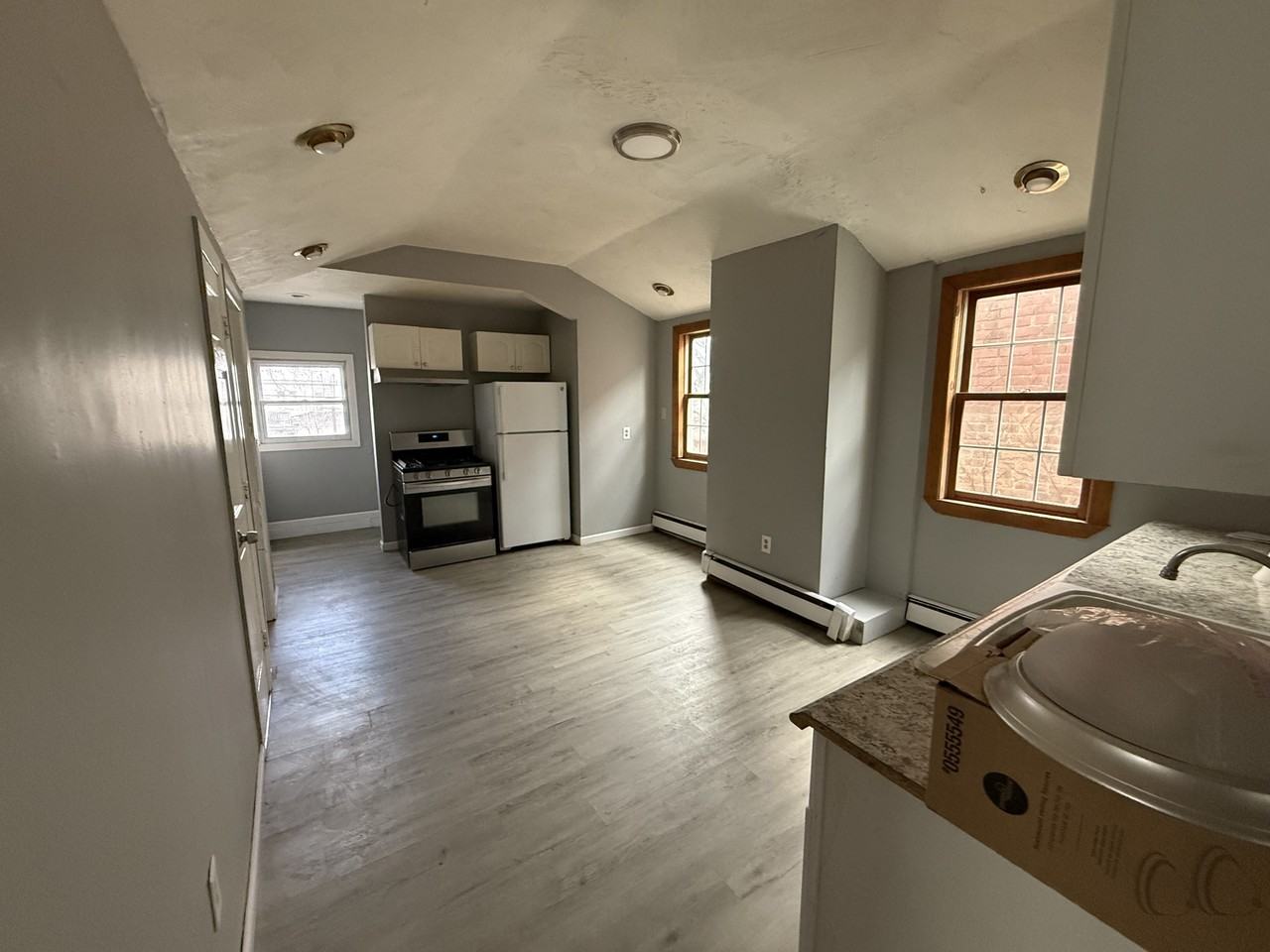 178 5th Ave 2nd Fl #2 - Photo 3 of 9