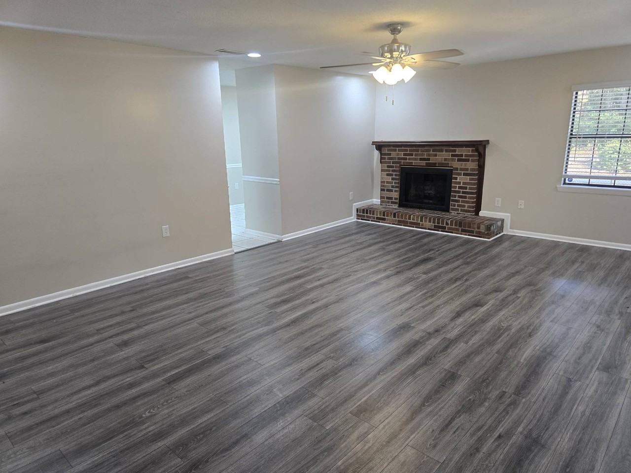 763 Dunlevie RoadUnit A #A - Photo 6 of 9