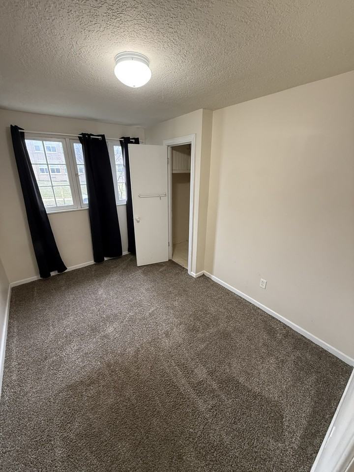 52 N West StUnit 1 #1 - Photo 6 of 10