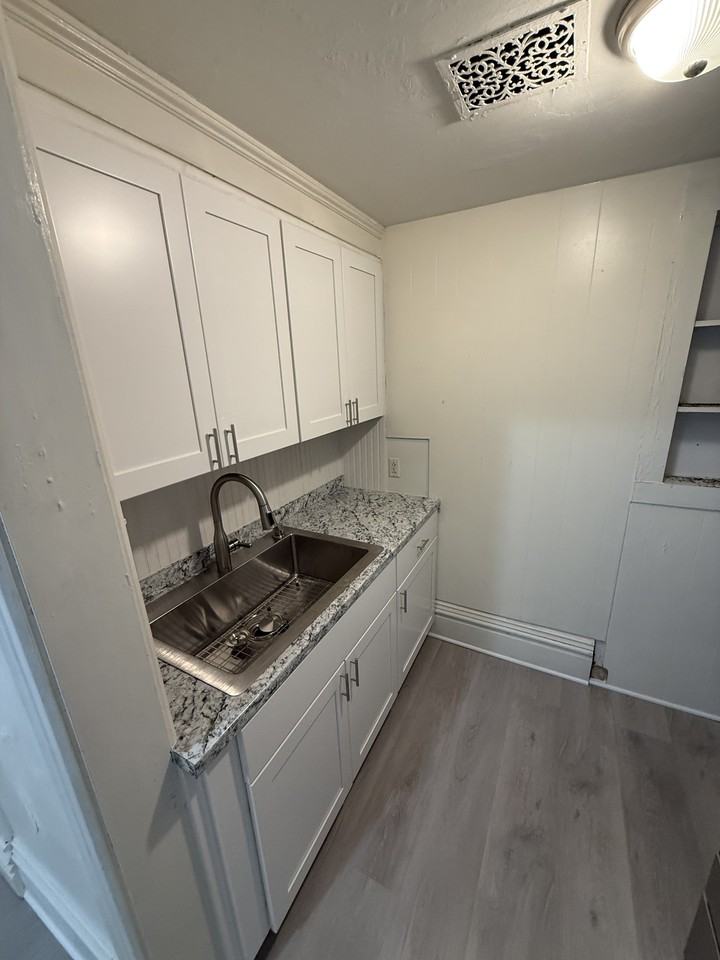 52 N West StUnit 2 #2 - Photo 2 of 13