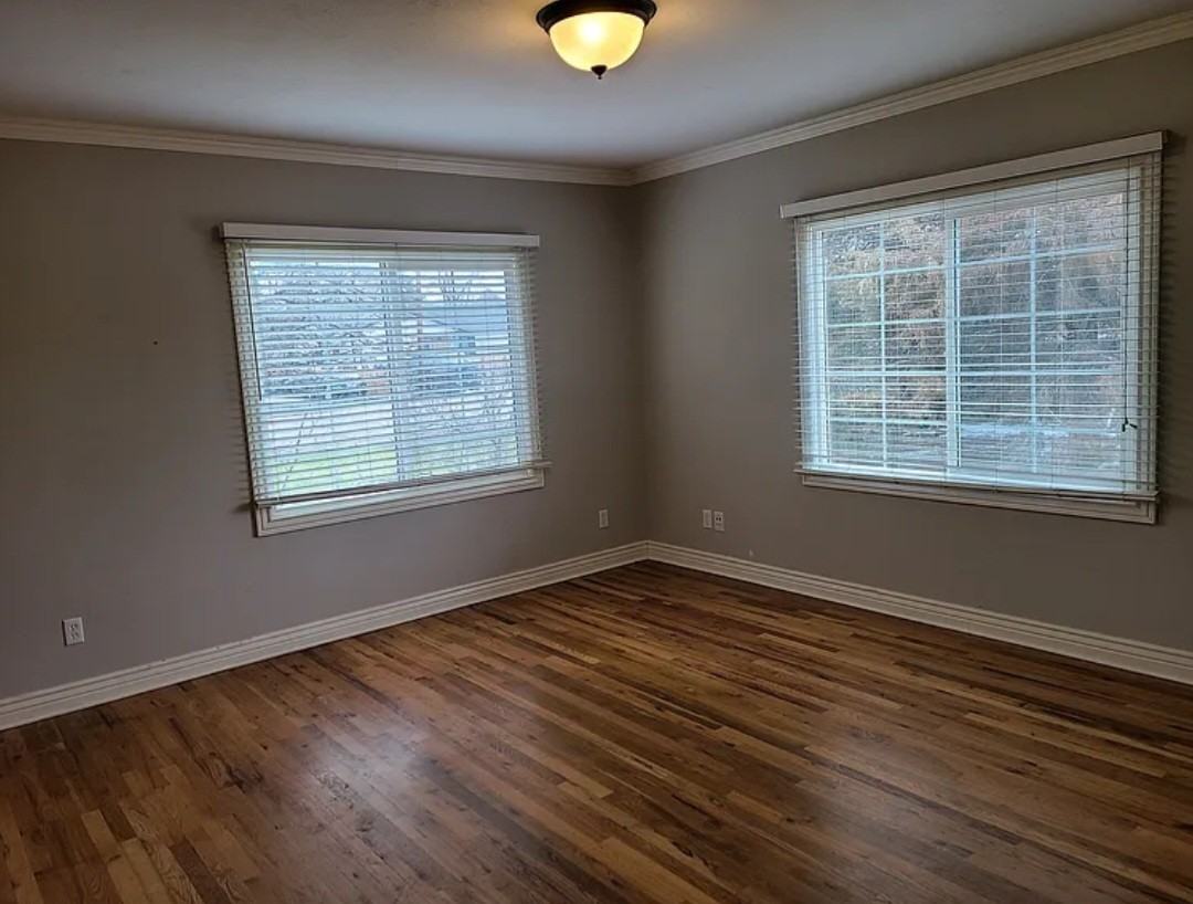 3425 Owen St #1 - Photo 5 of 14