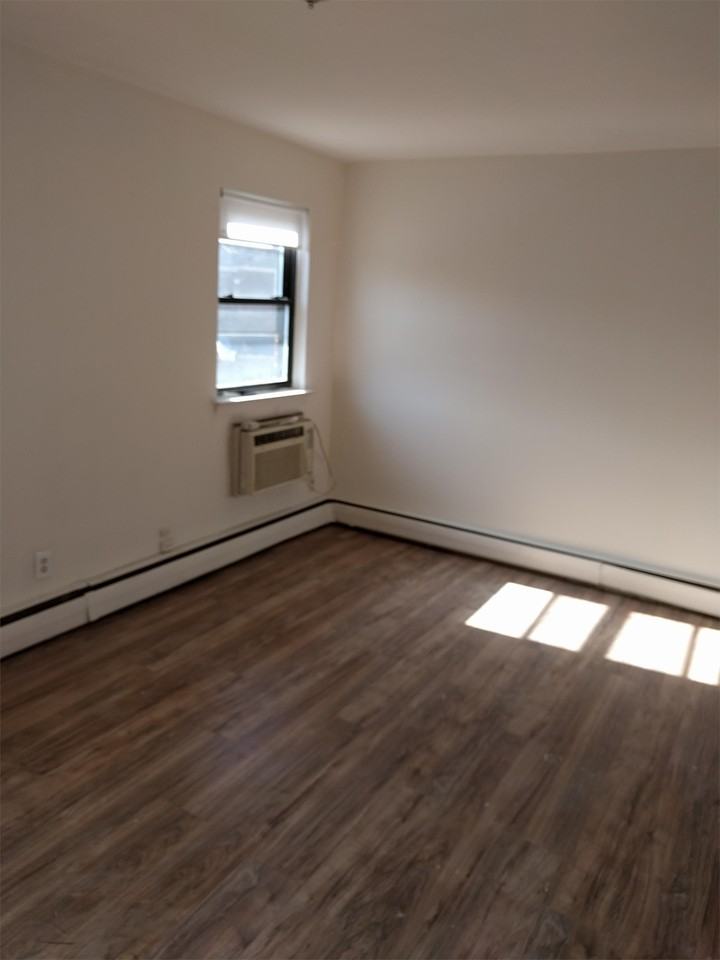 901 E. Cliveden St., 19119 - Photo 4 of 7