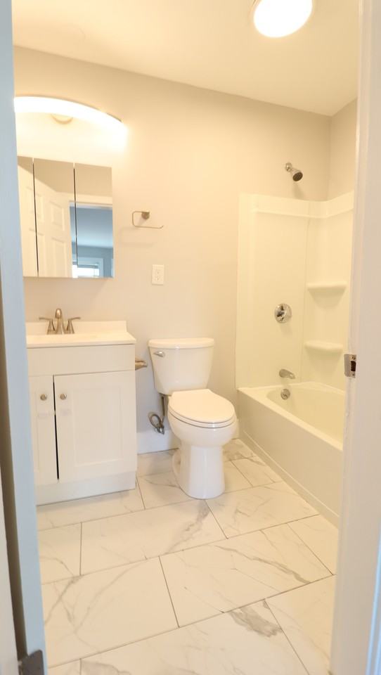 1-7 High Street - Photo 3 of 25