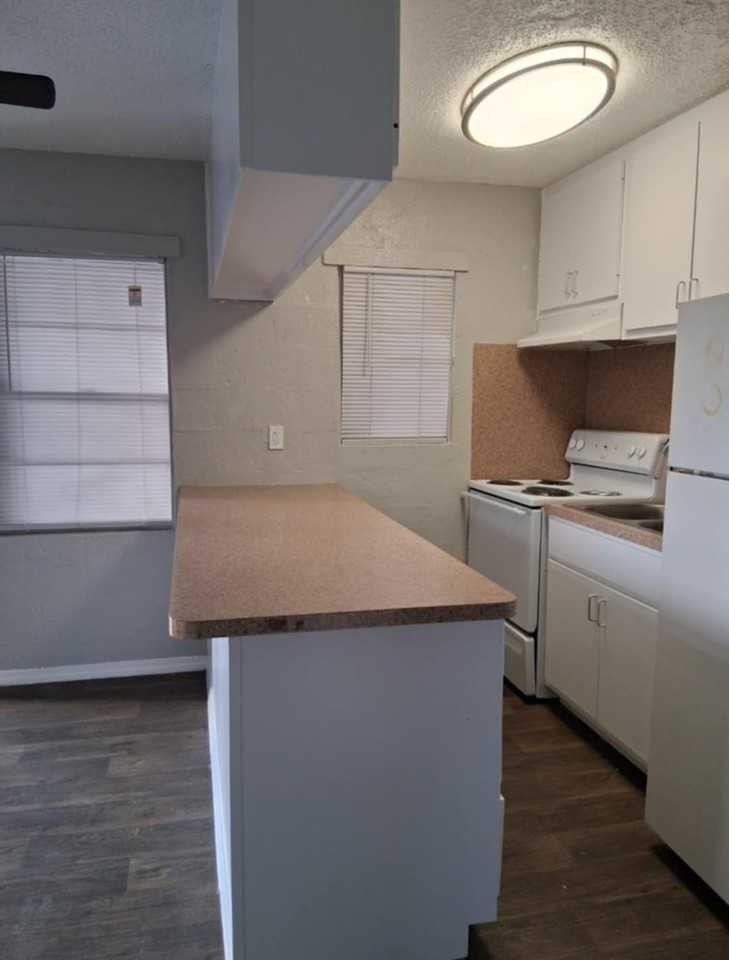 Minnesota Apartments - Photo 6 of 11