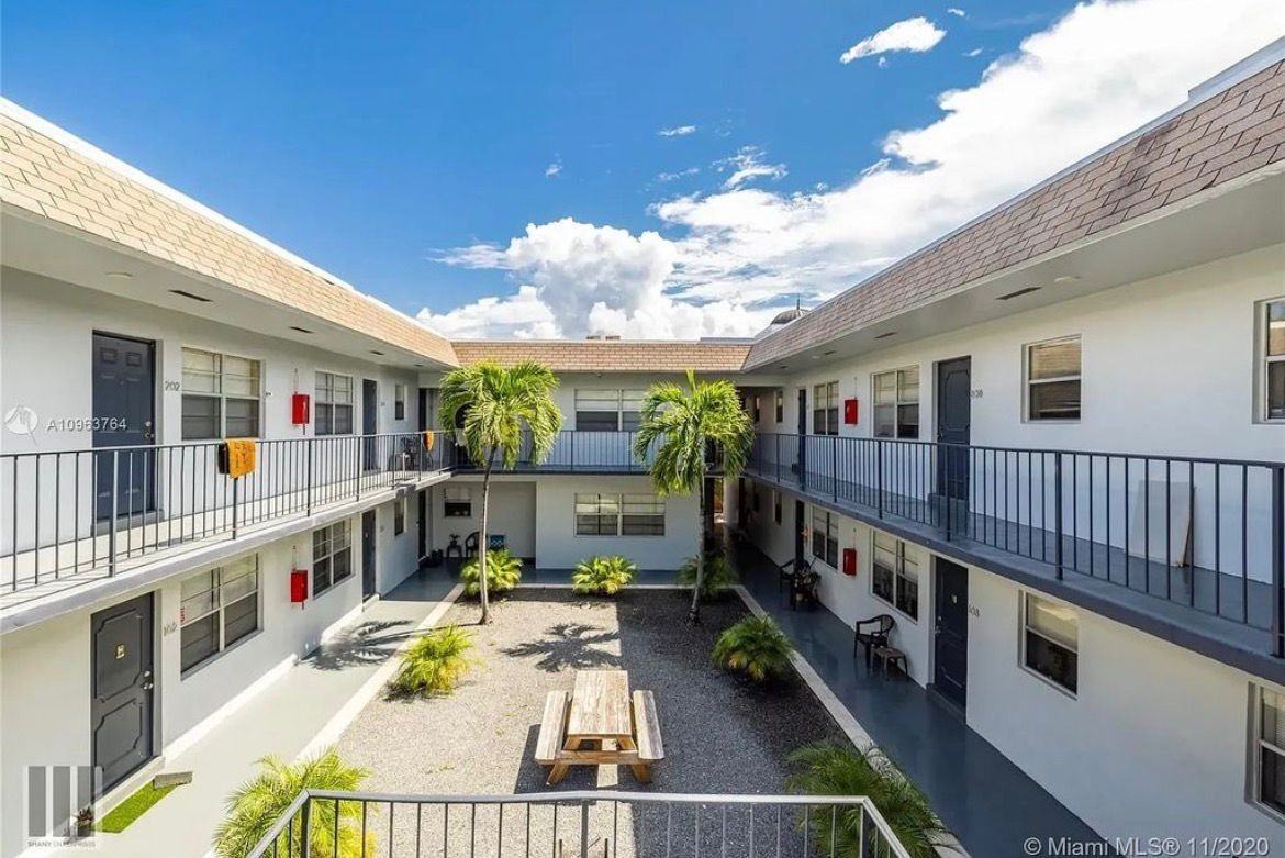 1825 Johnson Street - Photo 2 of 8