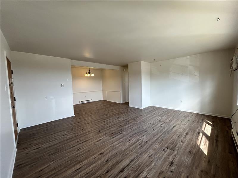 407 Colonial Dr #44 - Photo 3 of 9