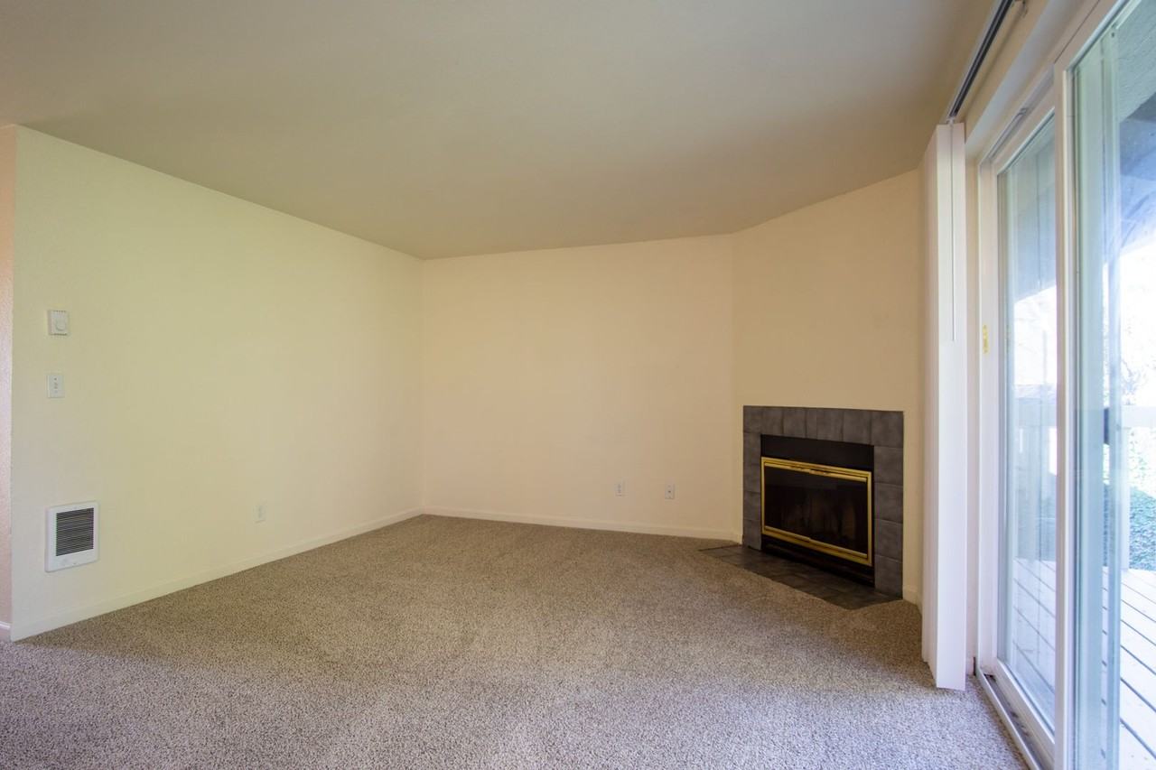 147A - Park Place Apartments - Photo 2 of 23