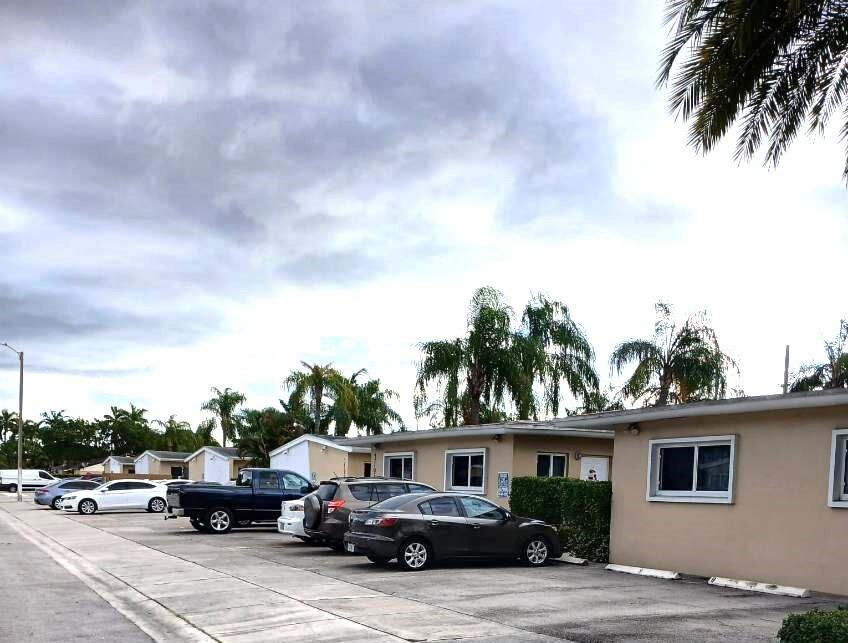 Parque Apartments LLC (3194) - Photo 7 of 20