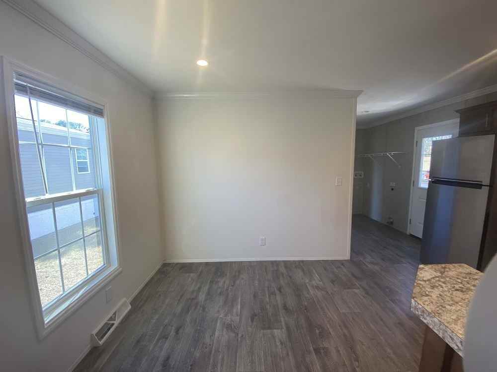 4 Autumn Ct - Photo 7 of 25