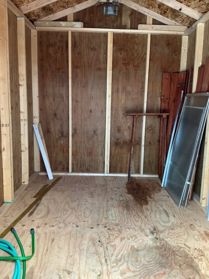 2135 East St - Photo 3 of 15