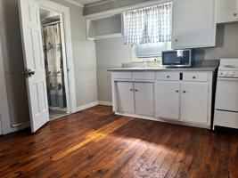 featured image of 2411 28th St Rear