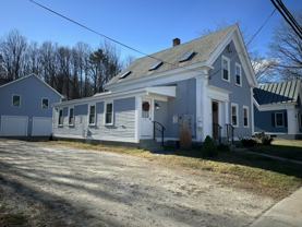 31 Pleasant St #C - Photo 1 of 1