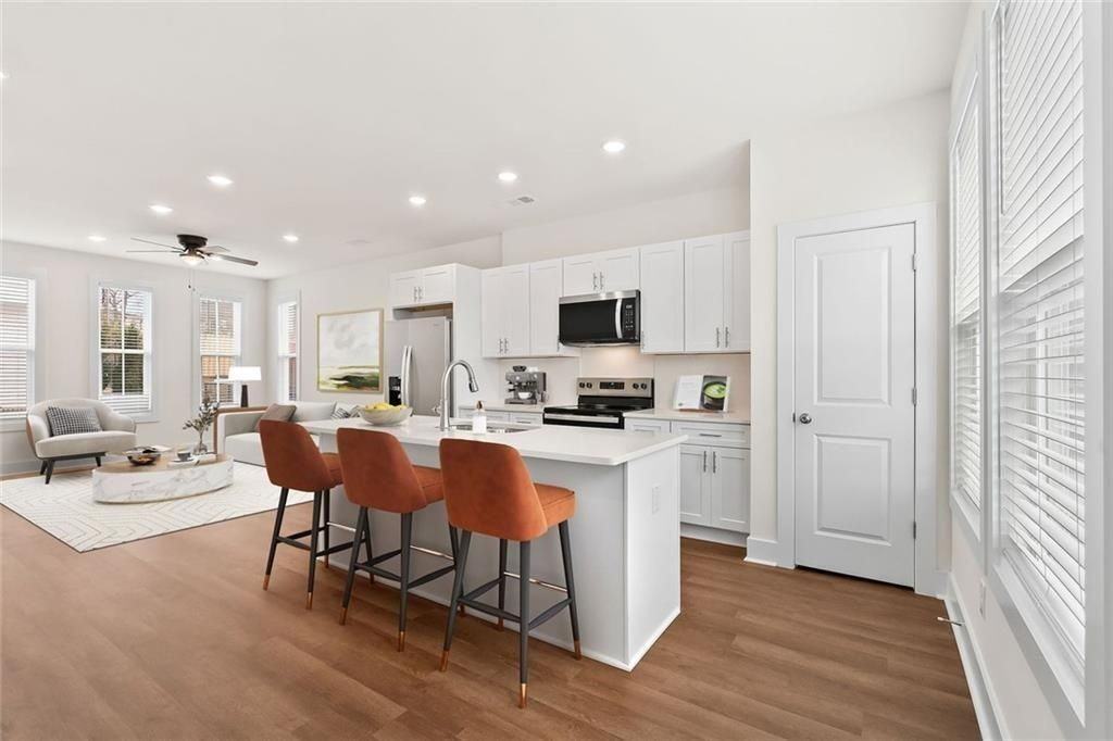 195 W Lake Ave Nw ##1 - Photo 6 of 14