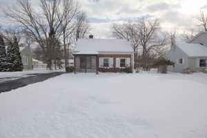 featured image of 9249 Whitall Ln