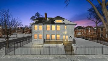 featured image of 2080 Gladstone St