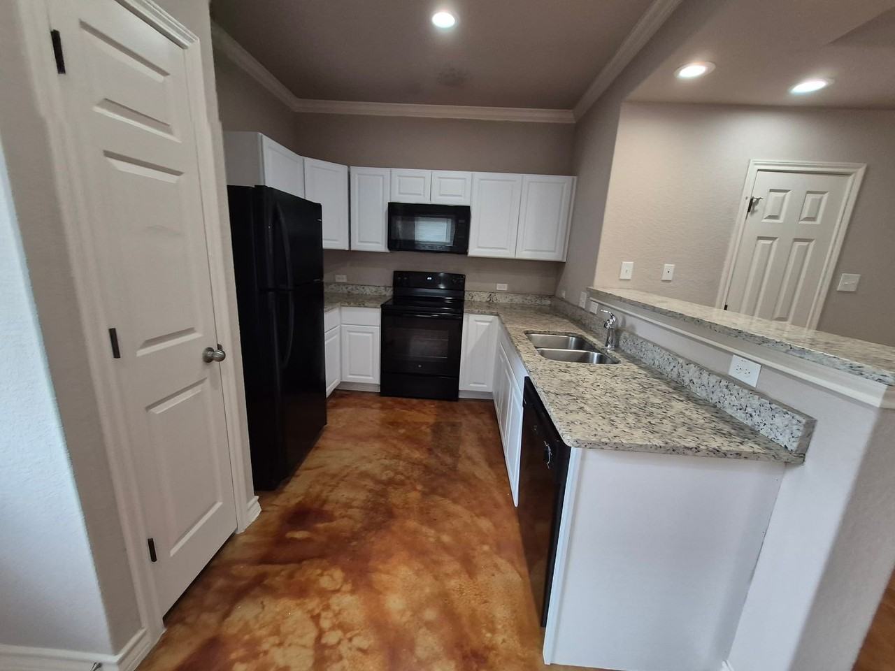 7315 Colina Way #4 - Photo 7 of 26