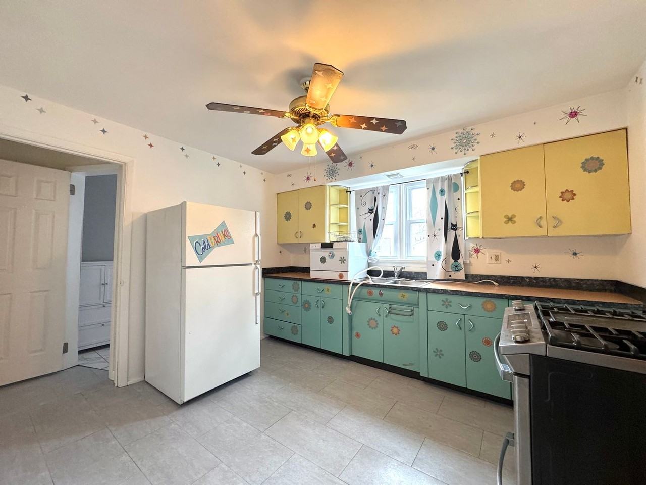 630 Bell Ave - Photo 6 of 20