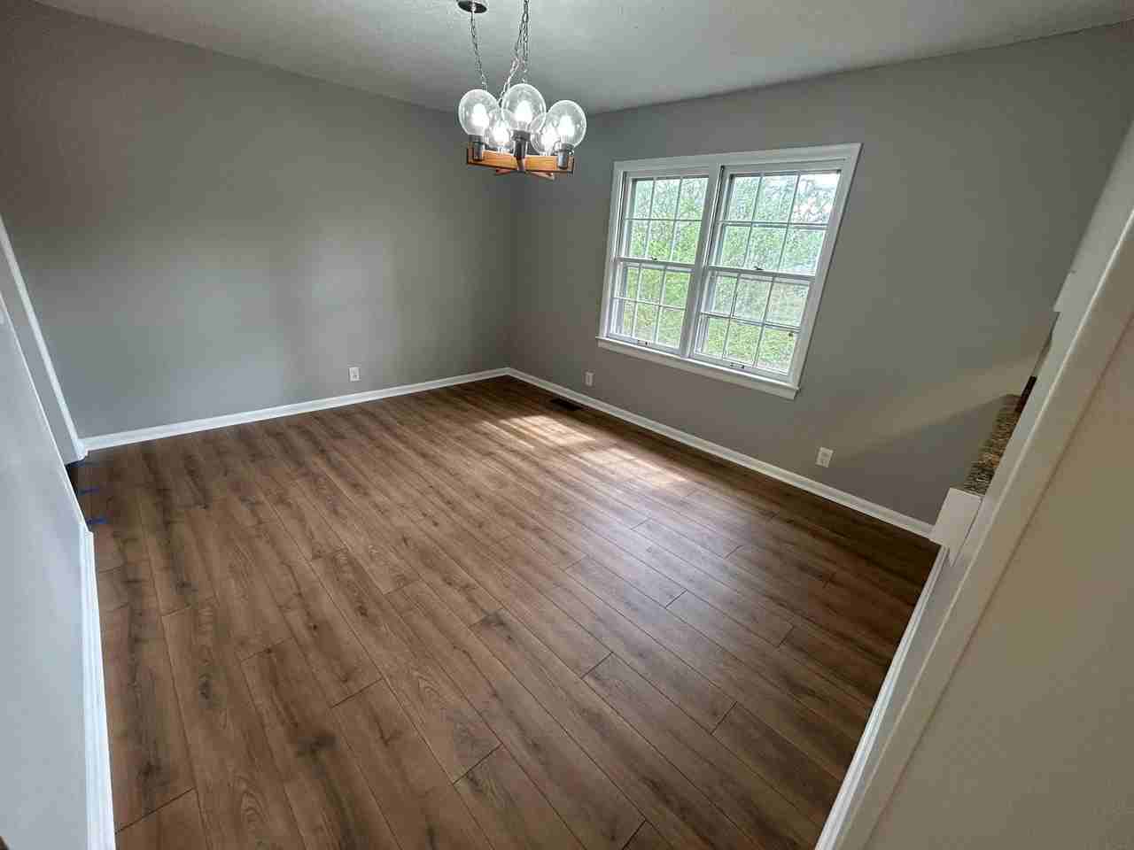 2821 Cora Hill Ave Nw - Photo 4 of 11