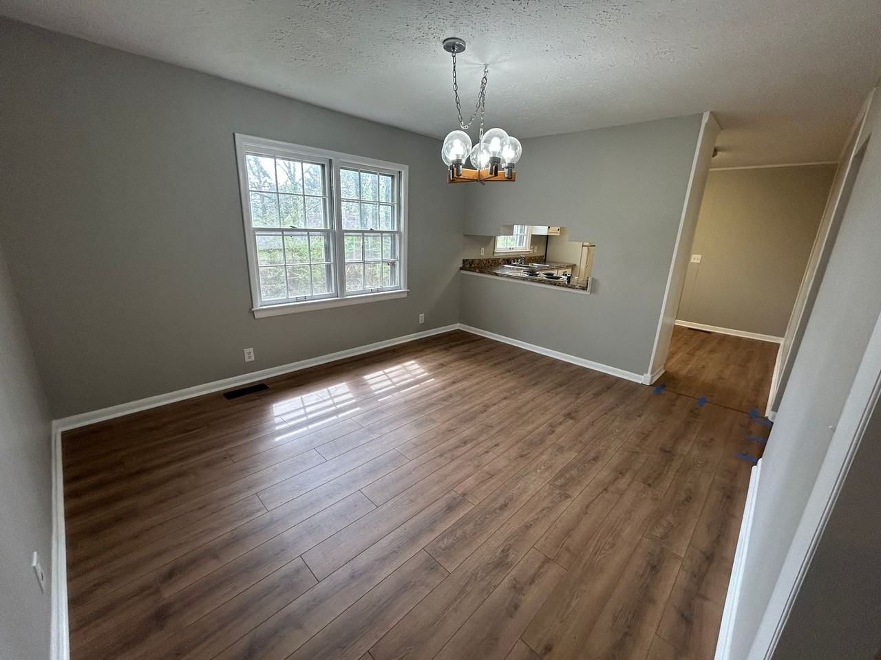 2821 Cora Hill Ave Nw - Photo 5 of 11