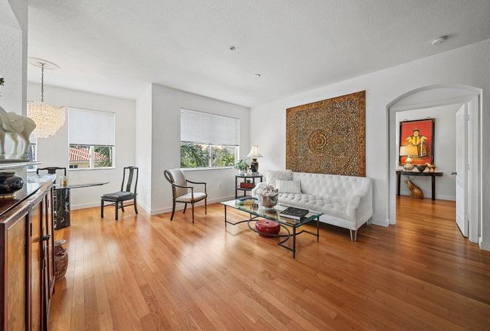 11011 Legacy Lane #306 - Photo 7 of 8